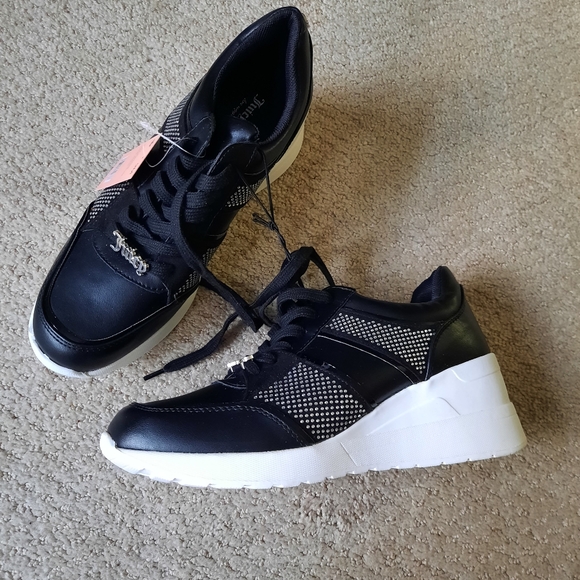 Juicy Couture Shoes - !NEW! Juicy Couture Fashion Sneakers